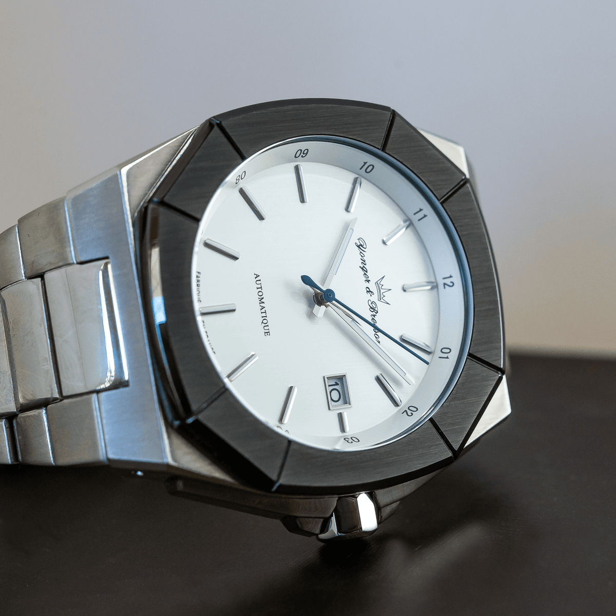 VERSAILLES SILVER